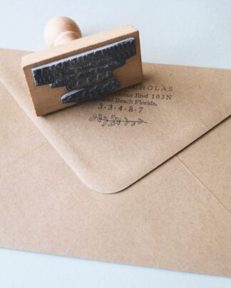 Sello personalizado remitente para papelería de boda