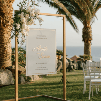 Cartel Bienvenida con Texto 3D